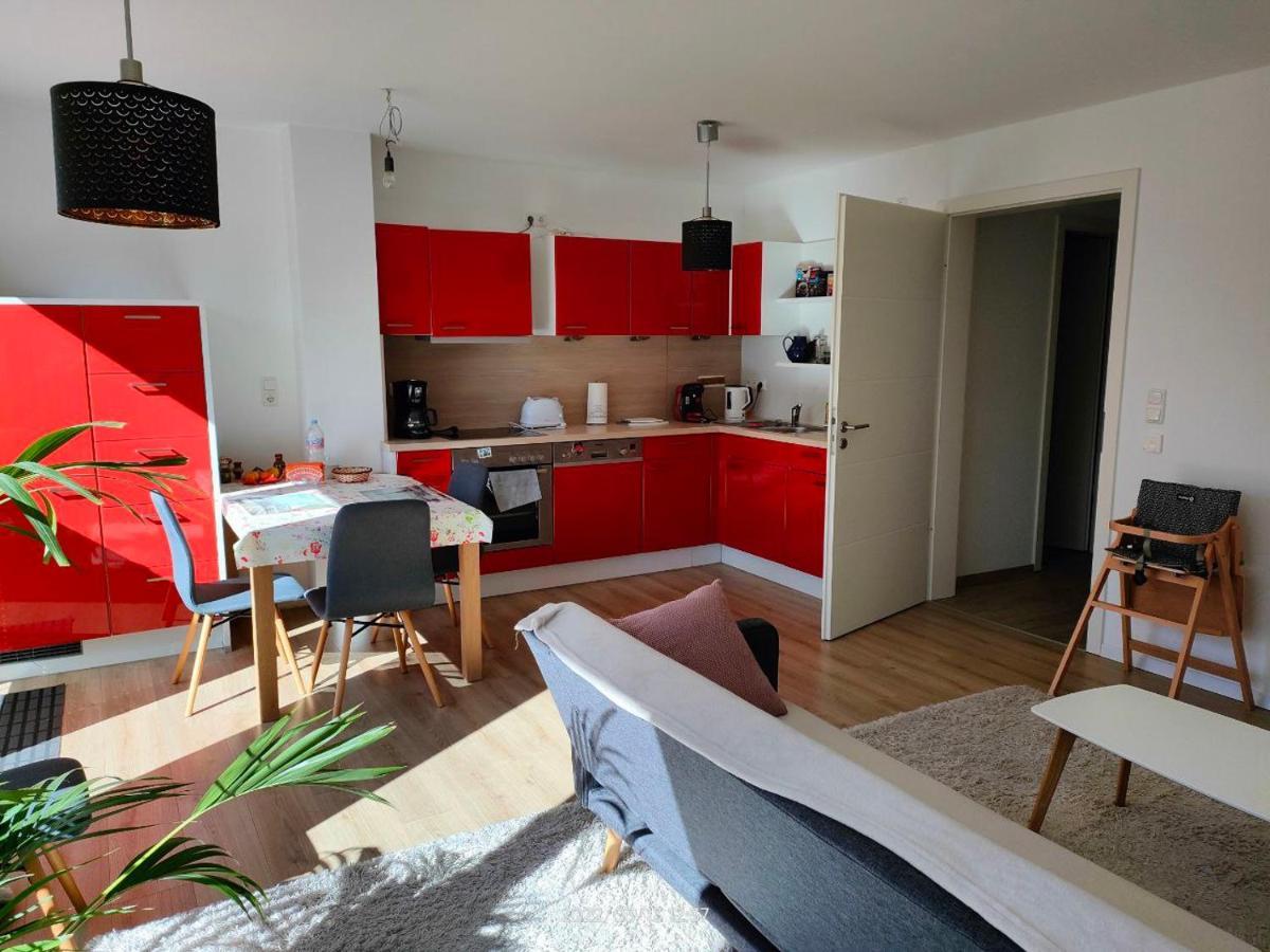 Tolle Wohnung In Fontanestadt นอยรุพพิน ภายนอก รูปภาพ